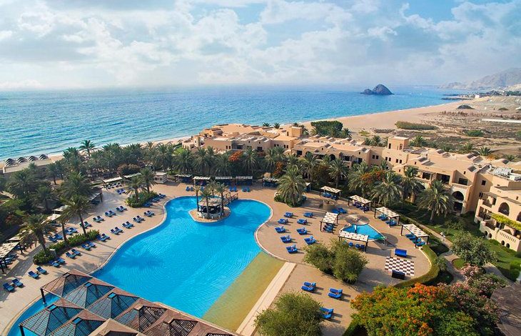 عقد مشاركة بقرية سياحيه